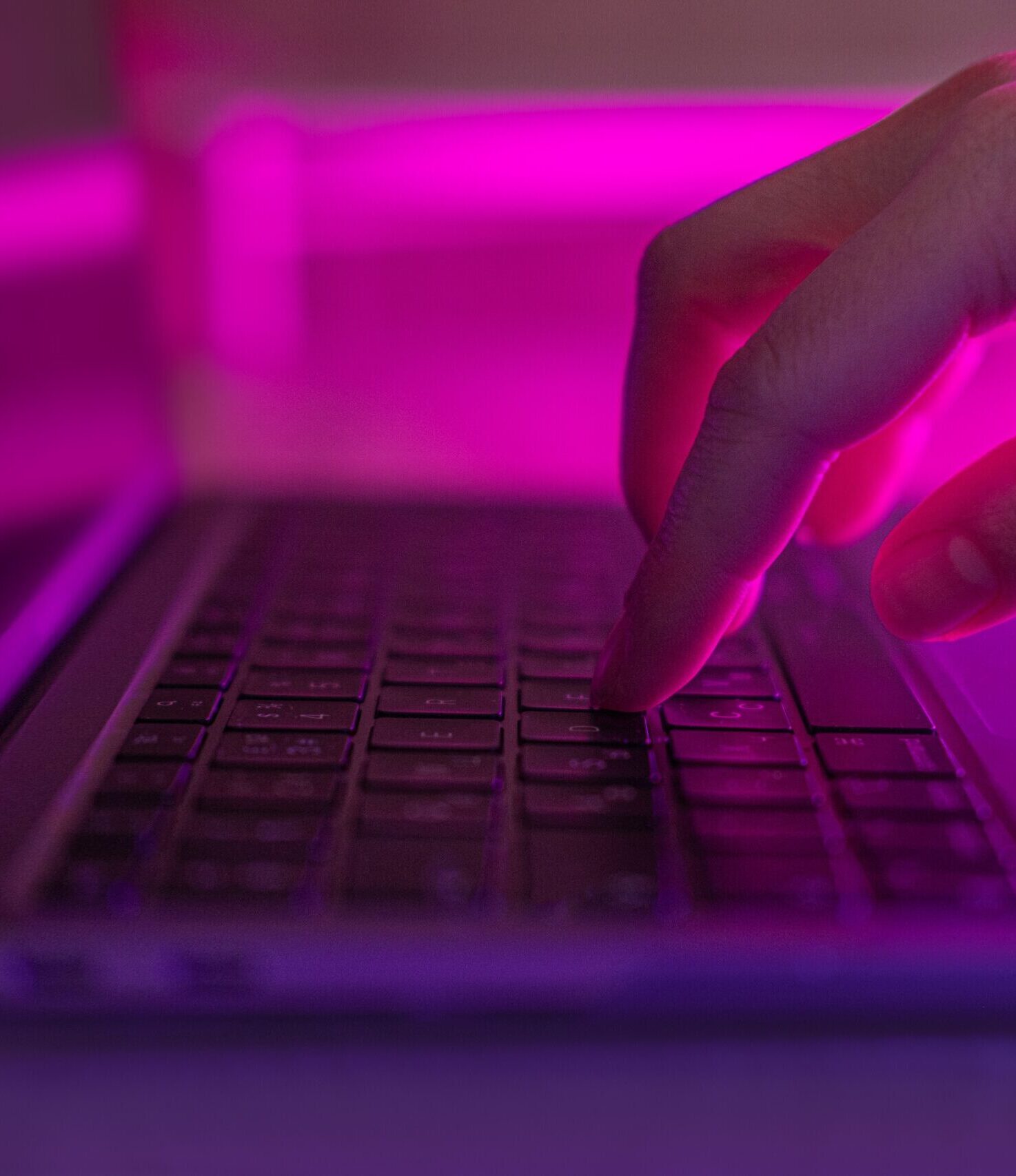 Direct Fan Communication